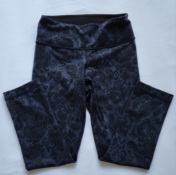 🍋Like New Lululemon Wunder Under Crop - Picture 5 of 11